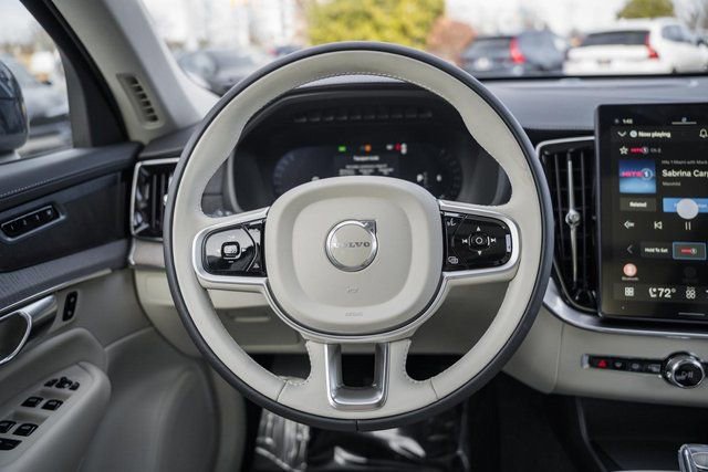 New 2026 Volvo XC90 B6 Ultra w/ Protection Package image 30