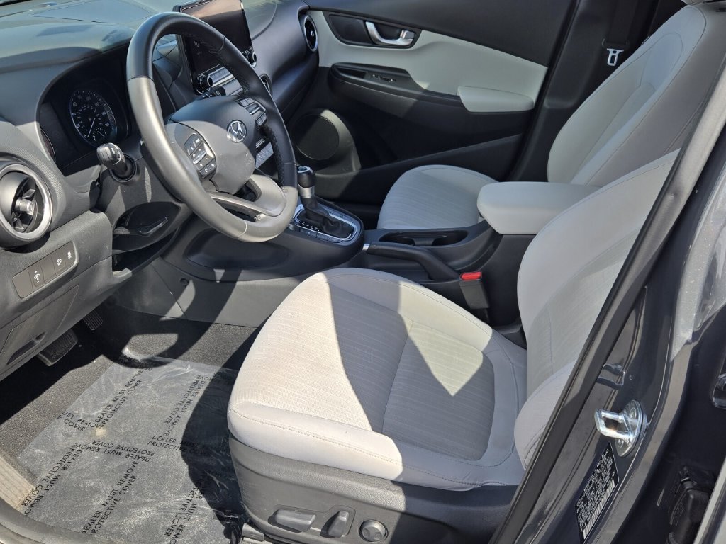 Certified 2023 Hyundai Kona SEL w/ Convenience Package FWD image 10