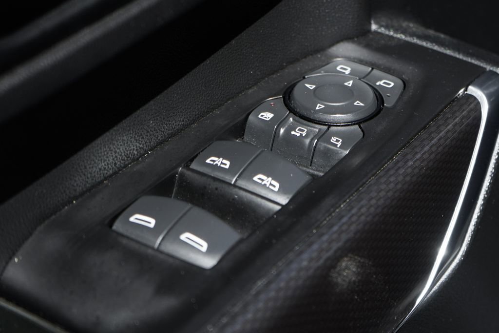 Used 2021 Chevrolet Silverado 2500 LTZ w/ Carhartt Edition image 17