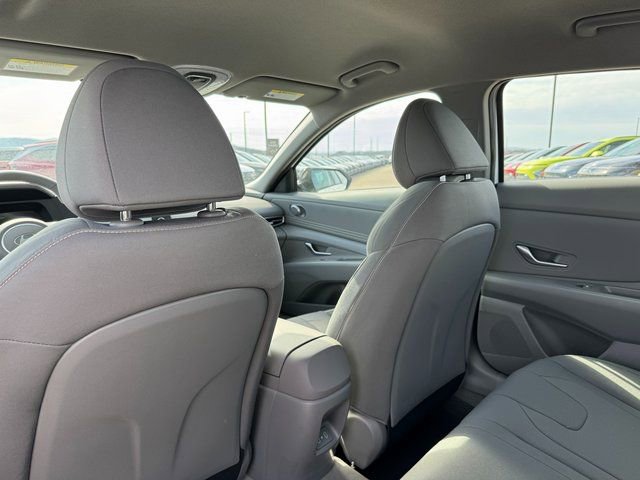 Used 2025 Hyundai Elantra Sport image 21