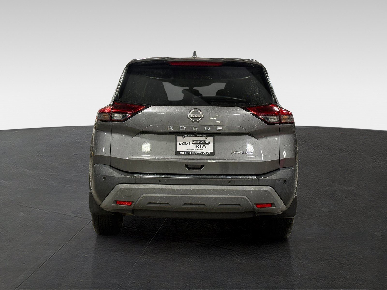 Used 2022 Nissan Rogue SV AWD/4WD image 6