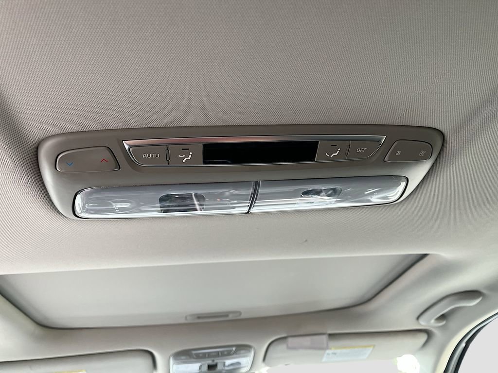 Used 2022 Kia Telluride EX w/ Towing Package image 27