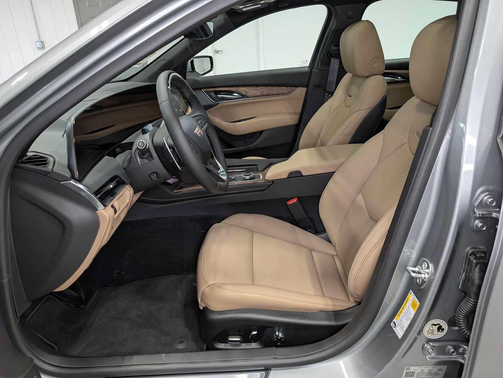 New 2026 Cadillac CT5 Premium Luxury w/ Technology Package AWD/4WD image 4