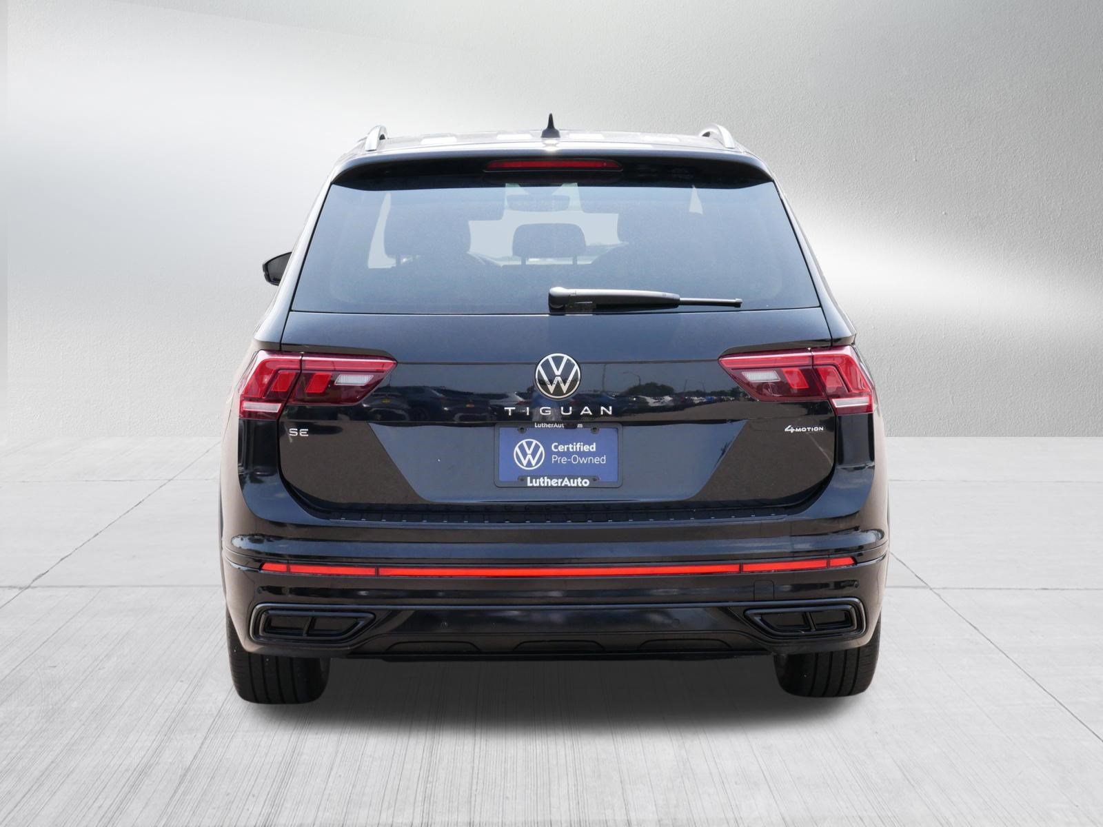 Certified 2023 Volkswagen Tiguan SE R-Line AWD/4WD image 6