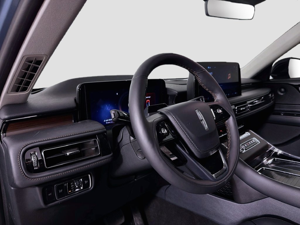 New 2026 Lincoln Aviator Reserve RWD image 9