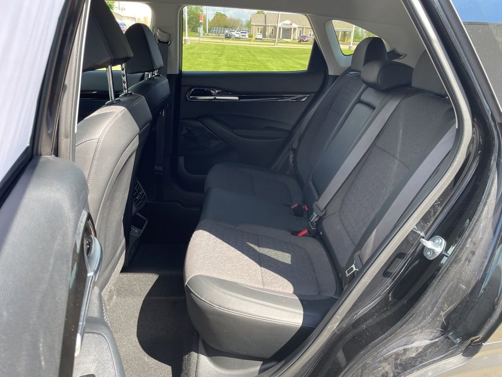 Used 2025 Kia Seltos S AWD/4WD image 10