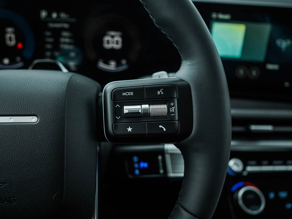 New 2026 Hyundai Santa Fe SEL image 23