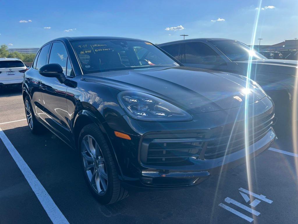 Used 2019 Porsche Cayenne AWD/4WD image 3