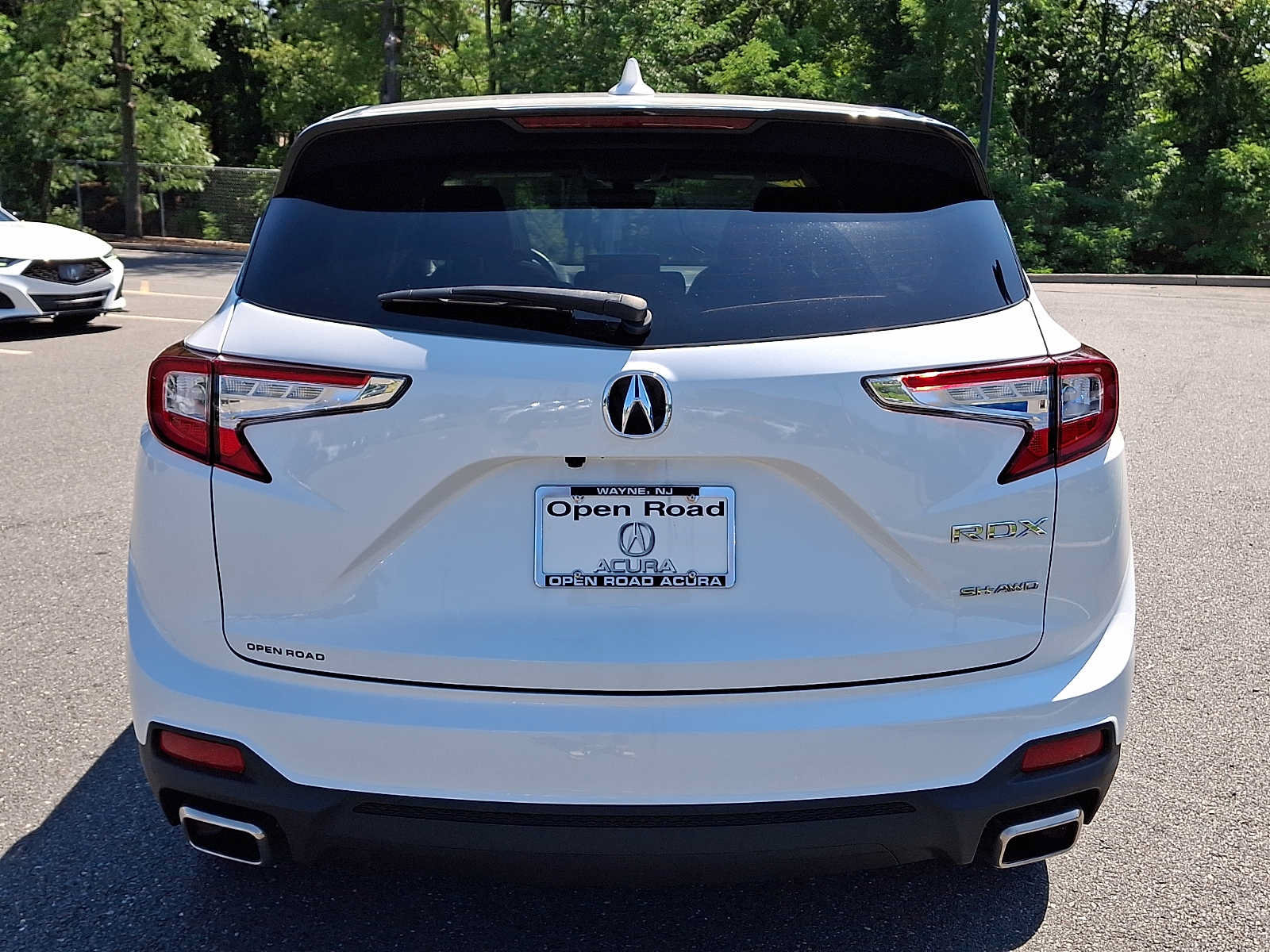 Used 2024 Acura RDX SH-AWD image 5