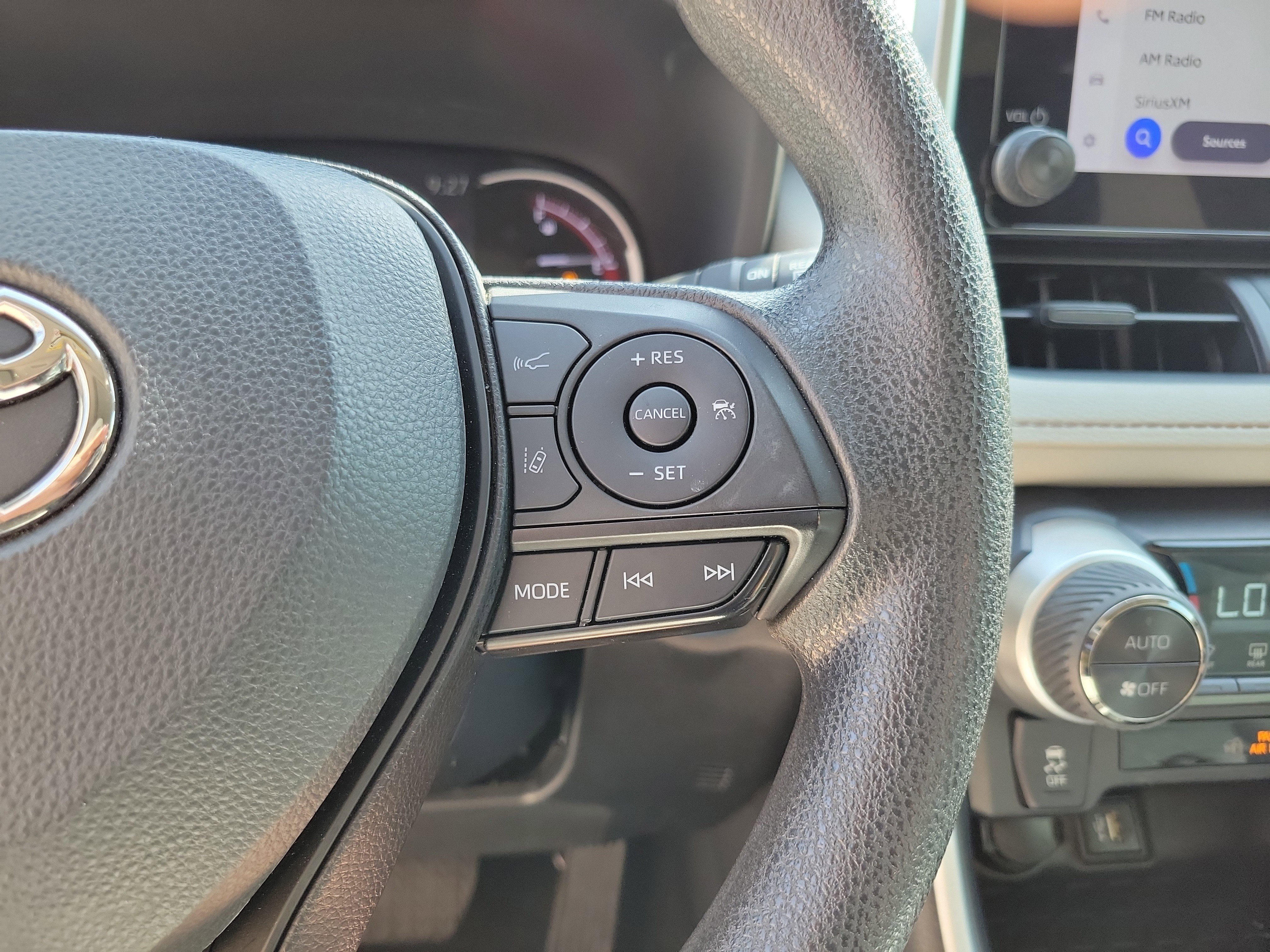 Certified 2023 Toyota RAV4 XLE w/ Convenience Package FWD image 18