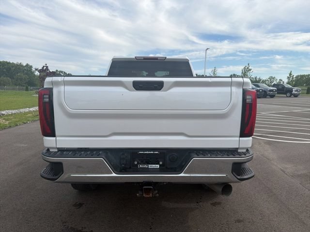 Used 2024 GMC Sierra 3500 SLT w/ SLT Convenience Package AWD/4WD image 12