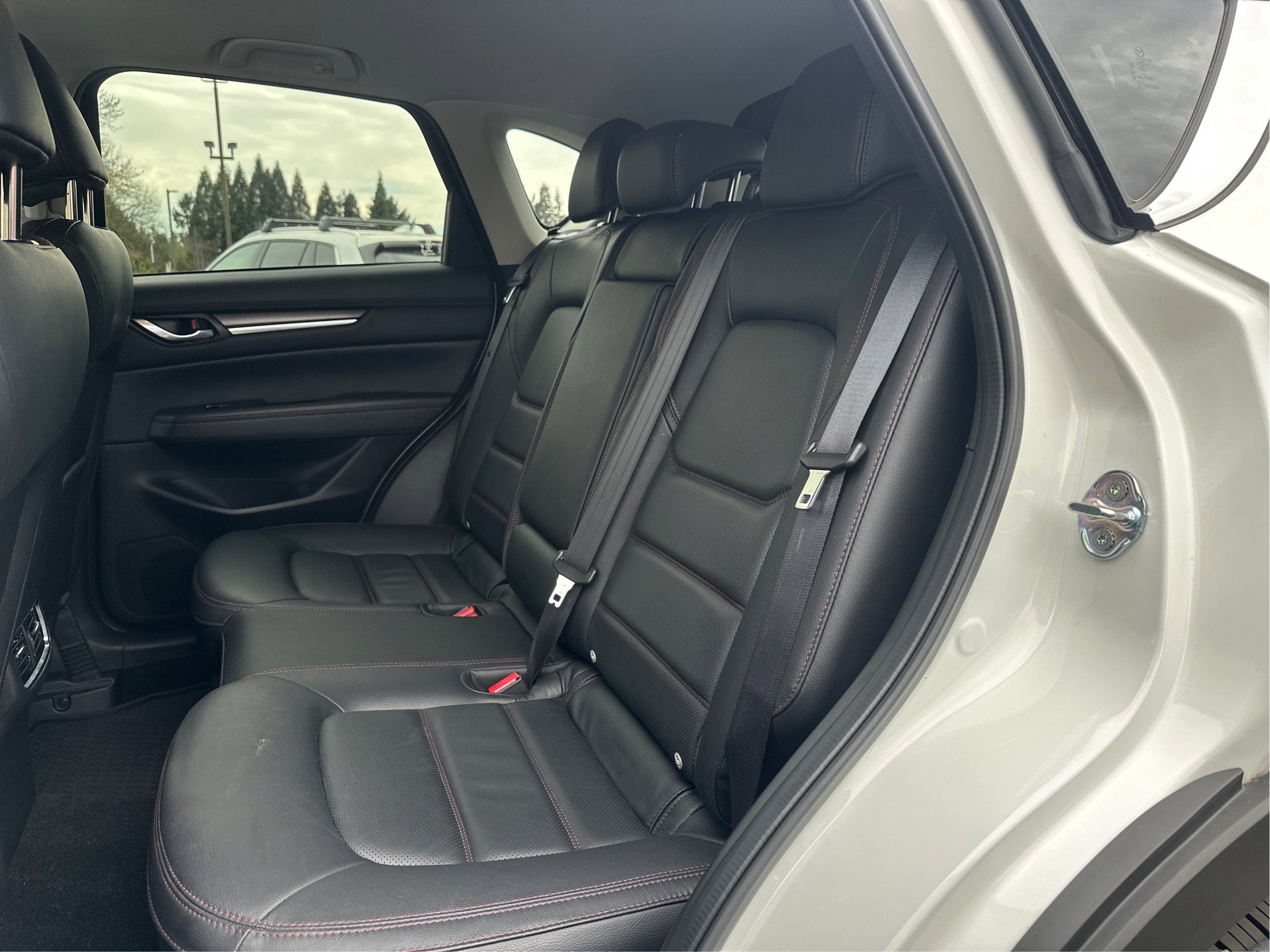 Used 2025 MAZDA CX-5 Carbon Edition image 10