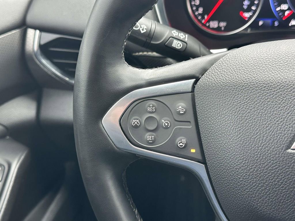 Certified 2023 Chevrolet Traverse Premier w/ LPO, Floor Liner Package image 23