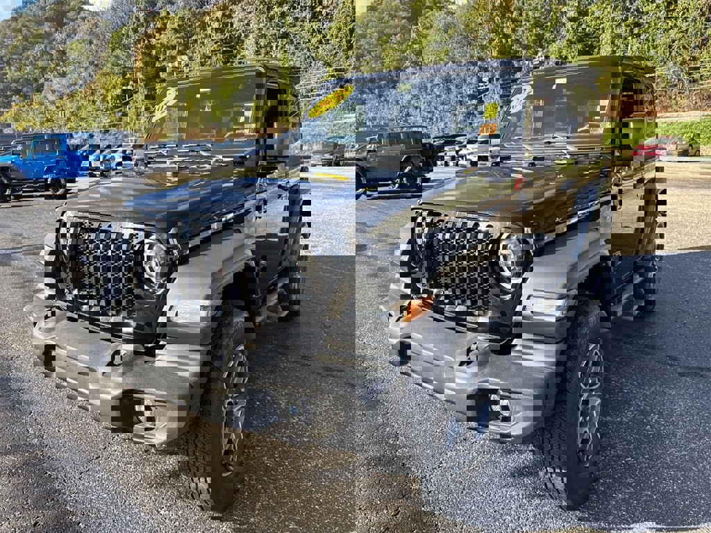 Used 2022 Jeep Wrangler Sport S image 9