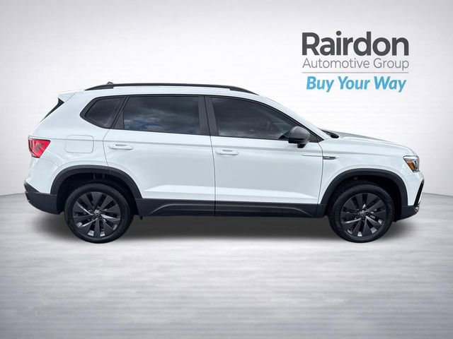 Used 2023 Volkswagen Taos S image 10
