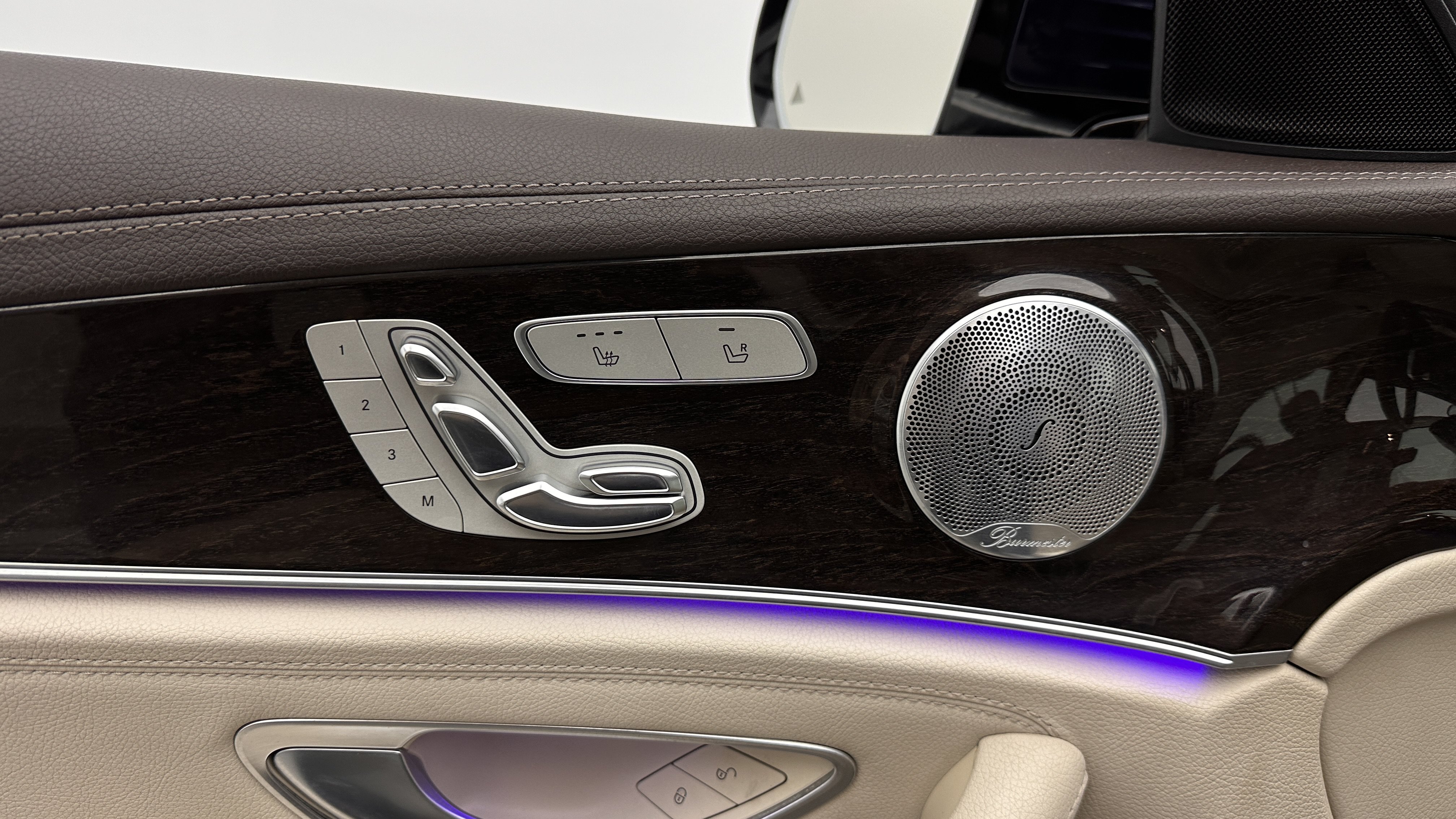 Used 2017 Mercedes-Benz E 300 image 13
