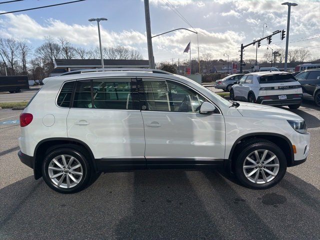 Used 2017 Volkswagen Tiguan Wolfsburg Edition image 5