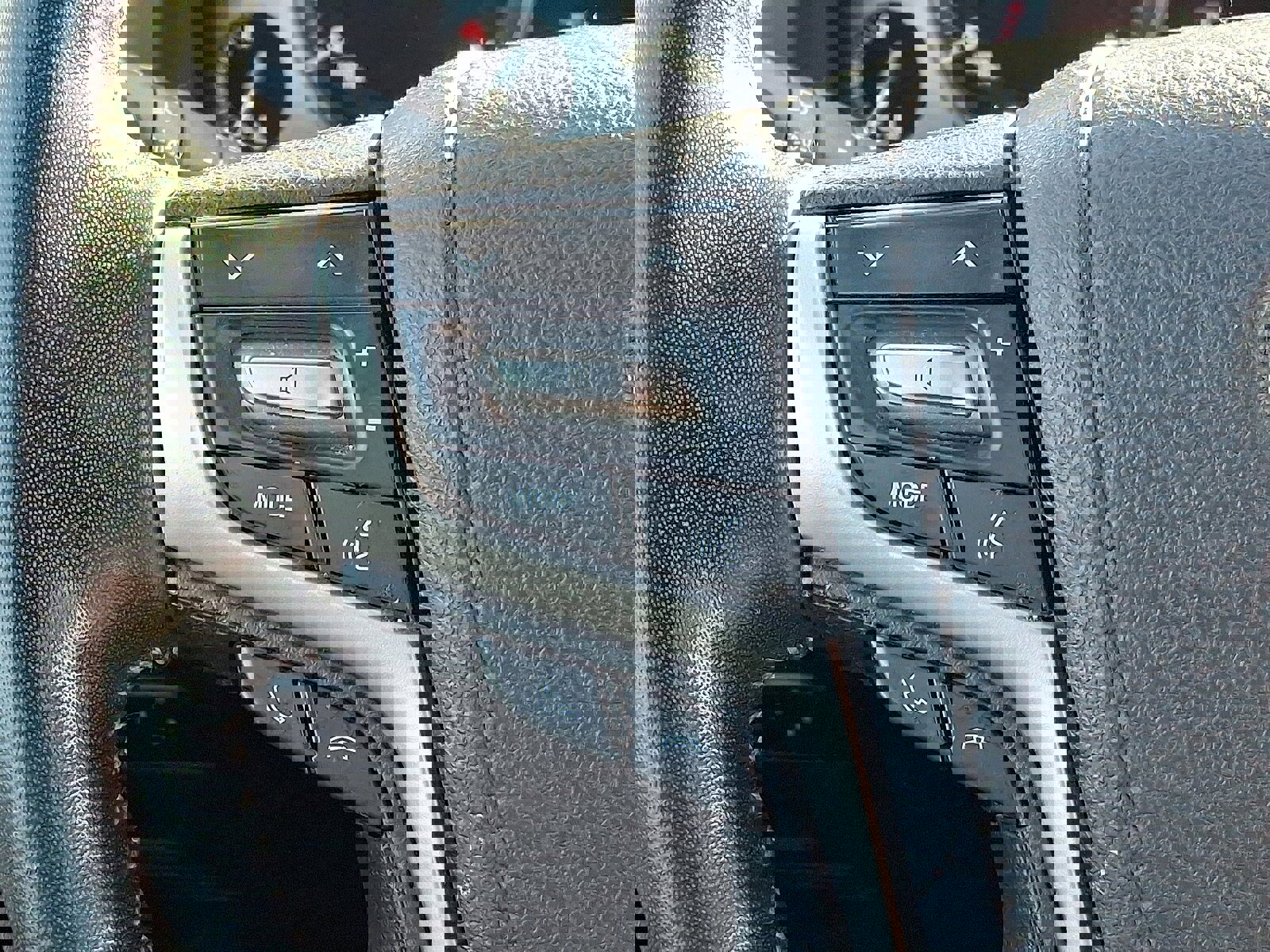 Used 2021 Toyota Land Cruiser image 22