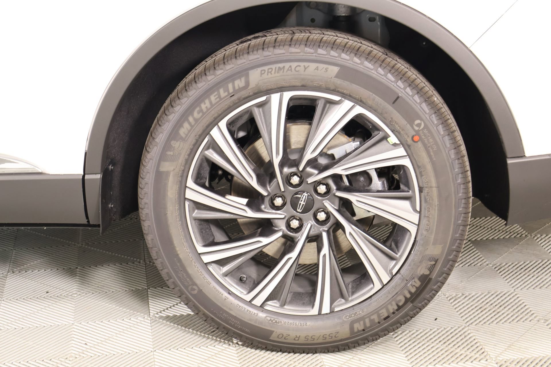 New 2026 Lincoln Aviator AWD image 20