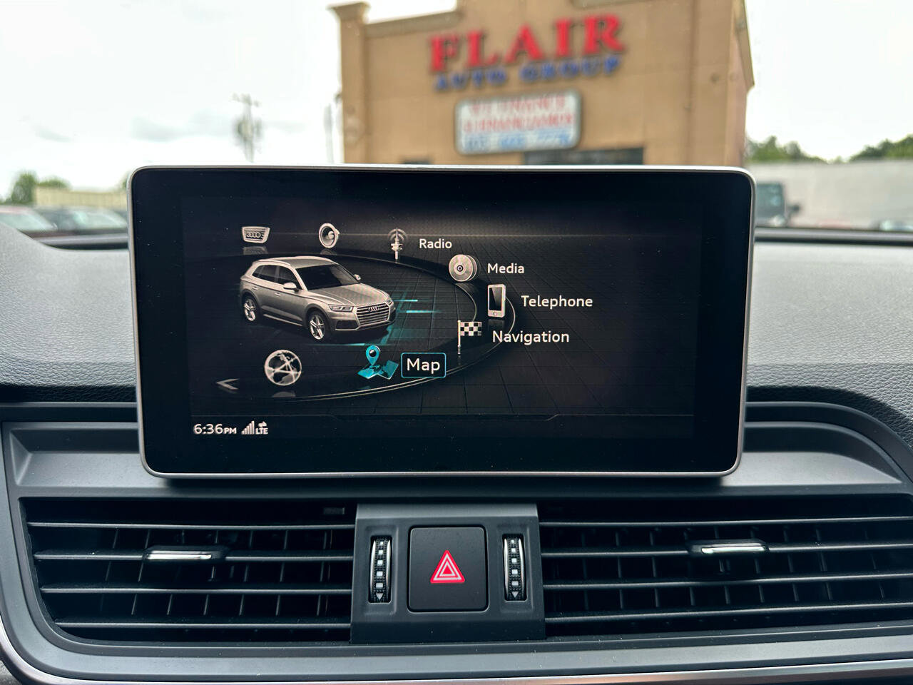 Used 2018 Audi Q5 2.0T Premium Plus w/ Premium Plus Package image 48