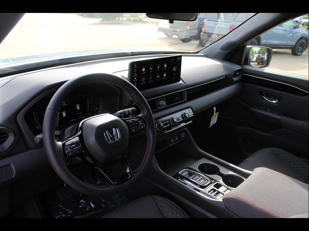 New 2026 Honda Pilot Sport image 9