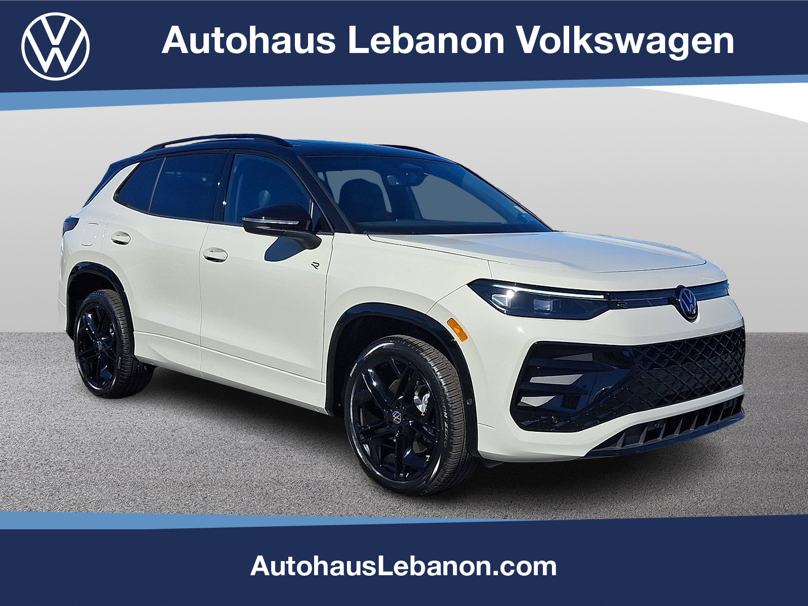 New 2025 Volkswagen Tiguan SE R-Line image 1