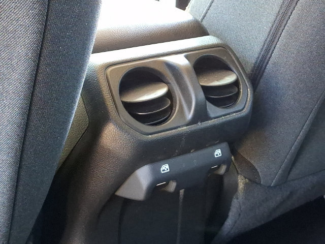 Used 2024 Jeep Wrangler Unlimited AWD/4WD image 19