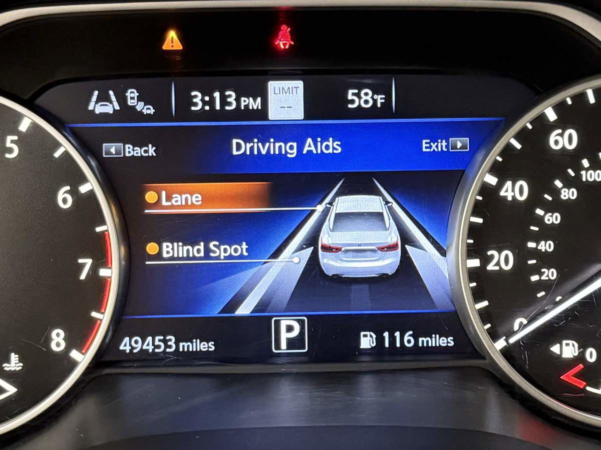 Used 2023 Nissan Maxima SL image 19