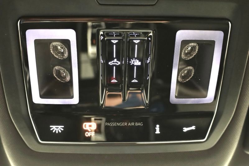 New 2026 Volkswagen Atlas Cross Sport SEL Premium R-Line image 32