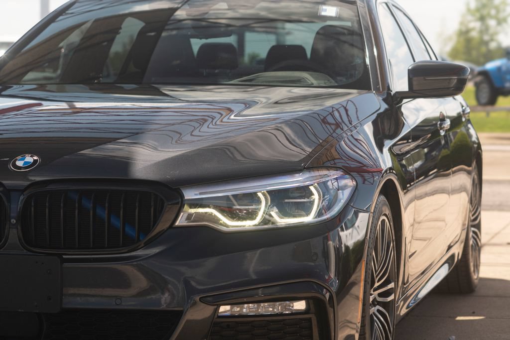 Used 2018 BMW 540i xDrive AWD/4WD image 19