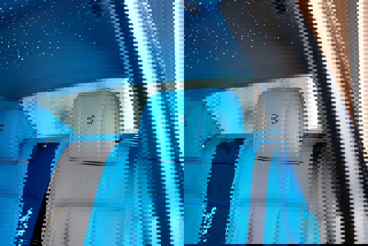 Used 2025 Rolls-Royce Phantom Sedan image 7