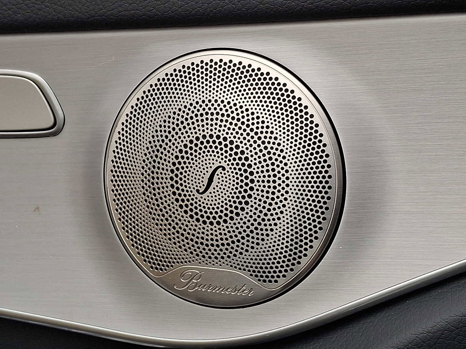 Certified 2021 Mercedes-Benz GLC 43 AMG 4MATIC image 23