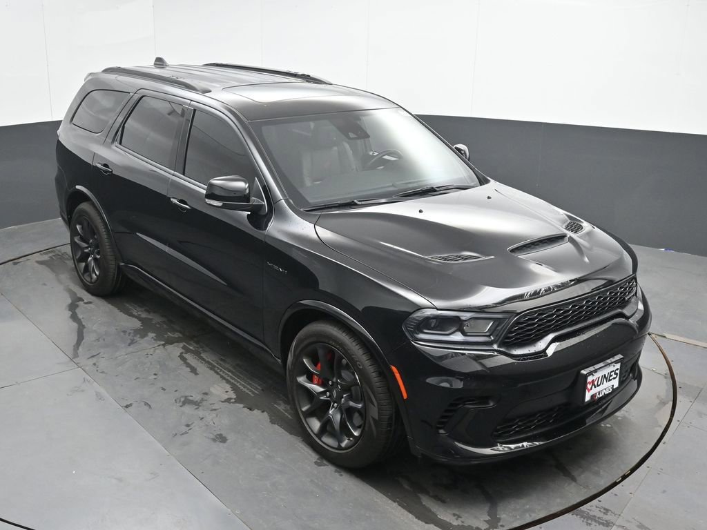 Used 2024 Dodge Durango R/T w/ Tow 'N Go Group AWD/4WD image 33