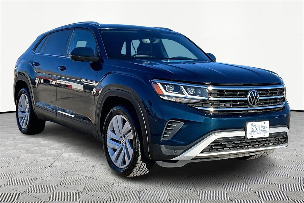 Used 2023 Volkswagen Atlas Cross Sport SE w/ Panoramic Sunroof Package image 12