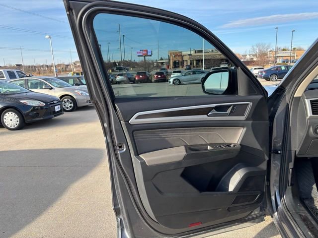 Used 2022 Volkswagen Atlas SE image 10