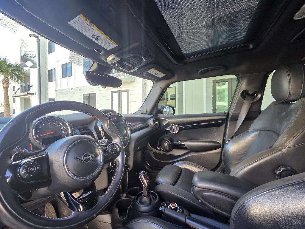 Used 2020 MINI Cooper S image 29