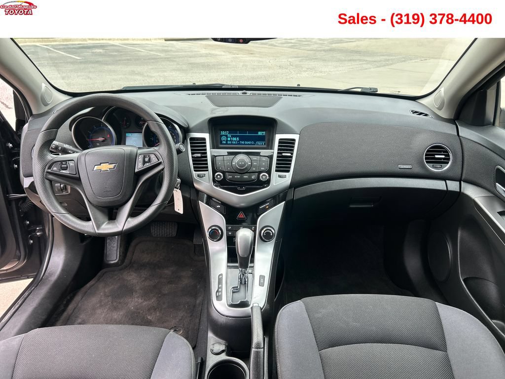 Used 2016 Chevrolet Cruze LT FWD image 12