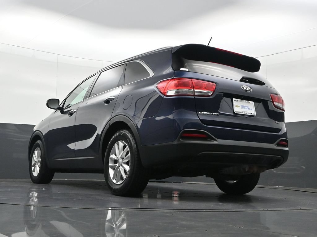 Used 2016 Kia Sorento FWD image 31