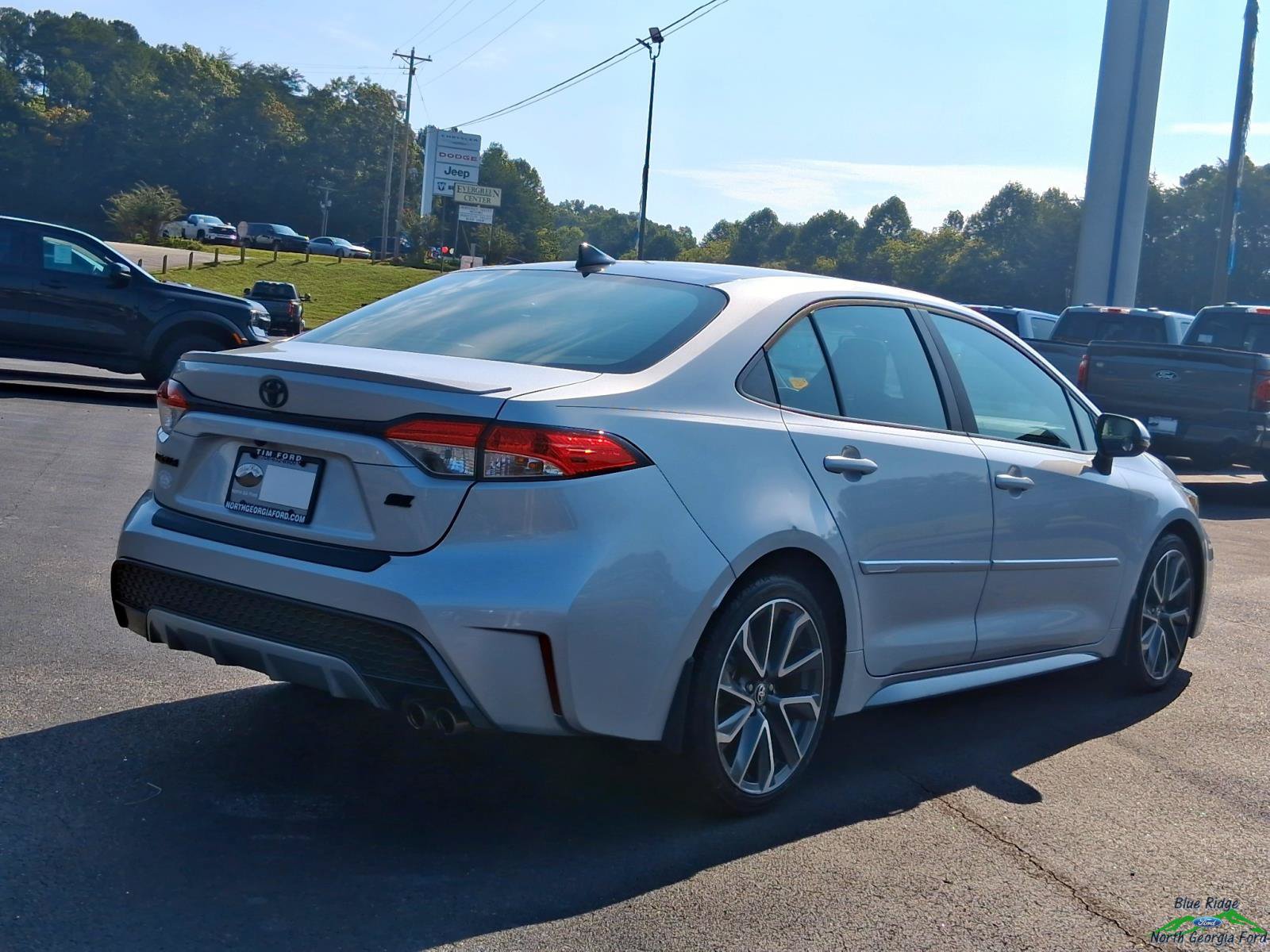 Used 2021 Toyota Corolla SE FWD image 5
