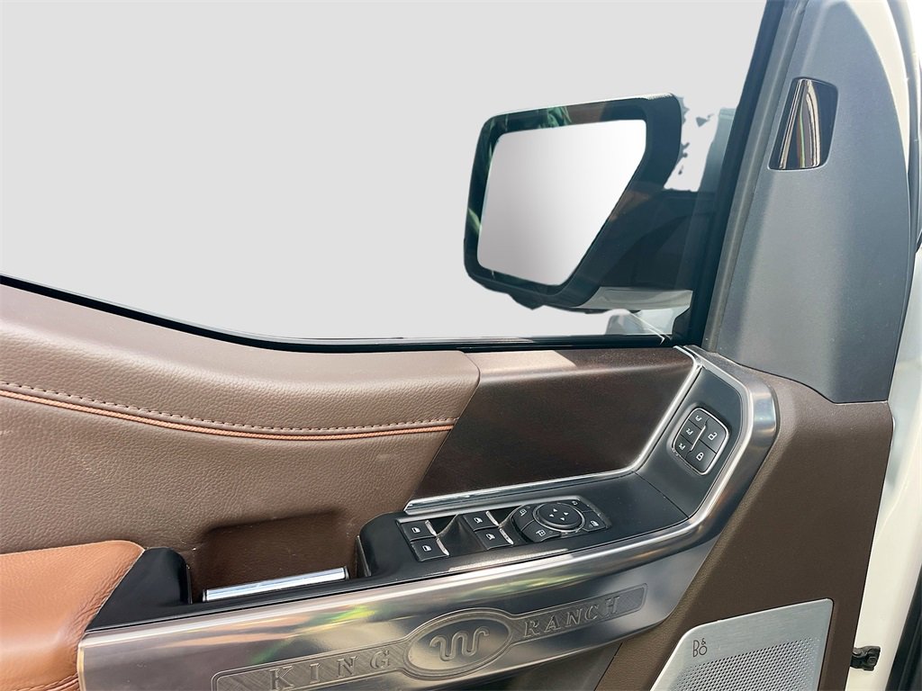Used 2024 Ford F150 King Ranch w/ FX4 Off-Road Package image 9