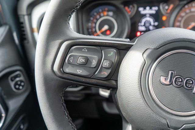 New 2026 Jeep Gladiator Sport AWD/4WD image 15