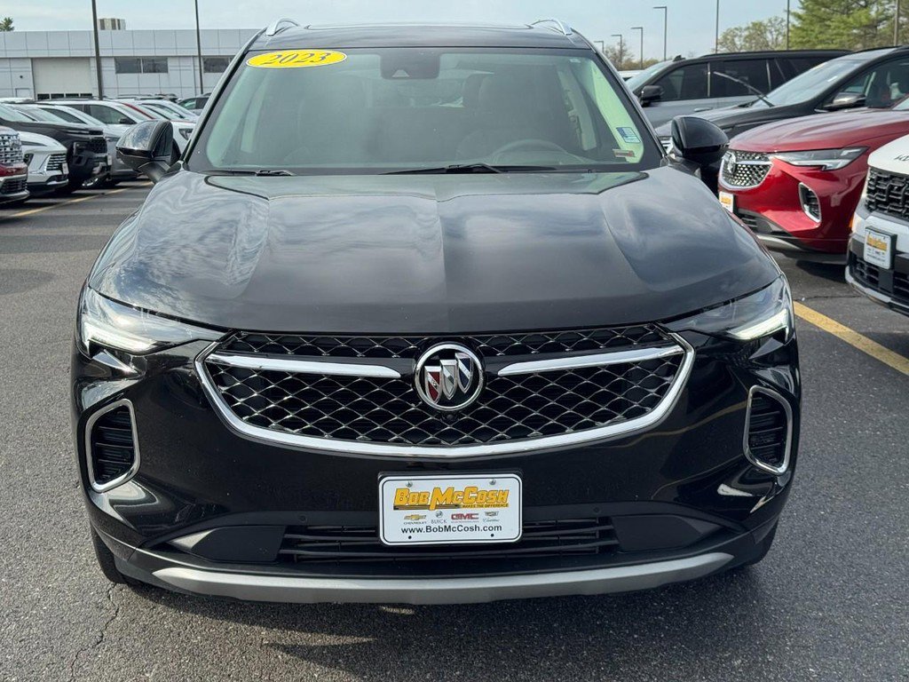 Used 2023 Buick Envision Avenir image 9