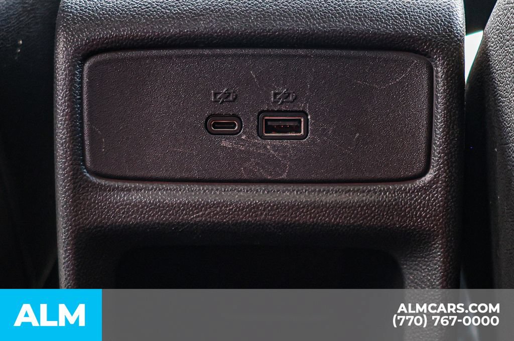 Used 2025 Chevrolet Trax LT FWD image 51