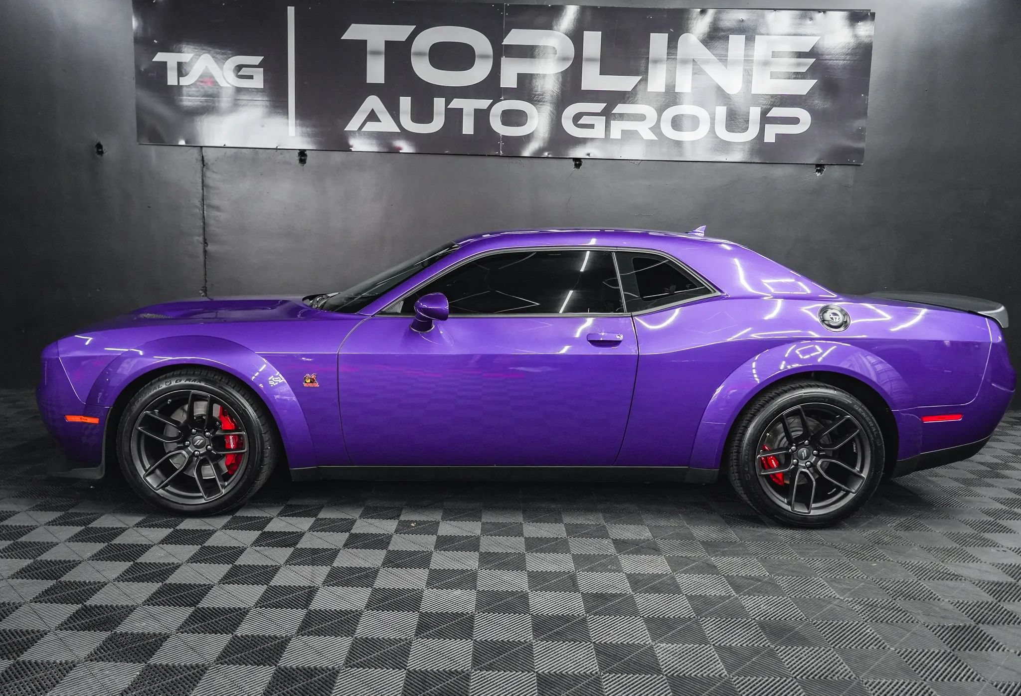 Used 2019 Dodge Challenger R/T Scat Pack RWD image 30