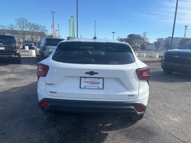 New 2026 Chevrolet Trax RS w/ Driver Confidence Package image 4