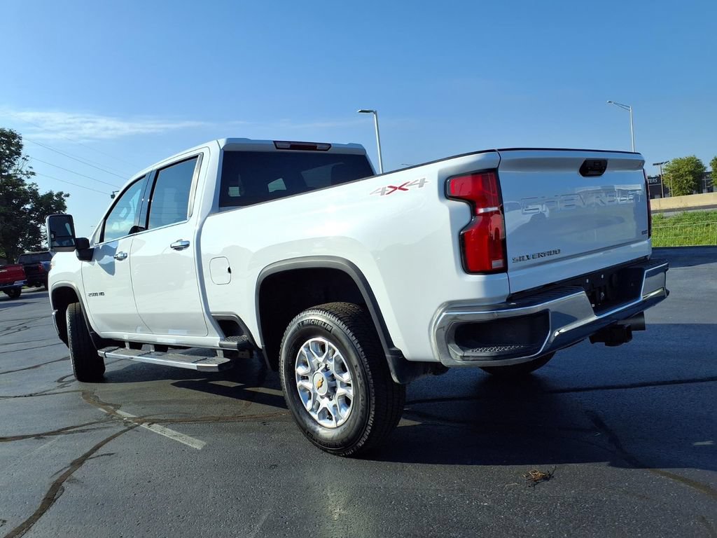 Used 2026 Chevrolet Silverado 2500 LTZ AWD/4WD image 30