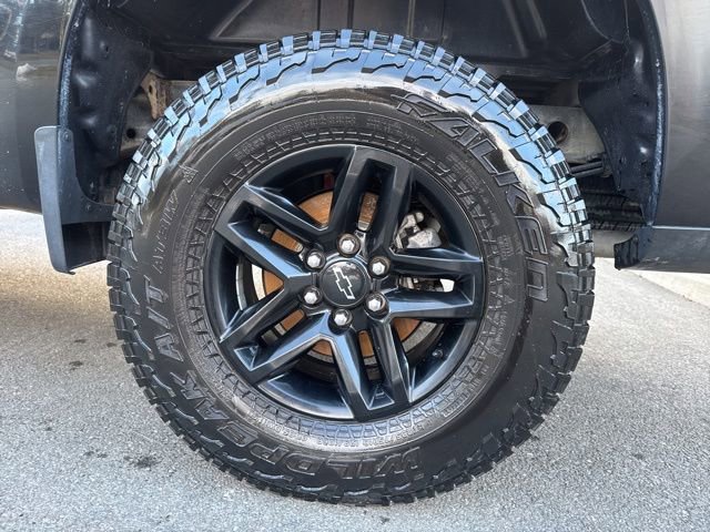 Used 2020 Chevrolet Silverado 1500 Custom Trail Boss w/ Custom Convenience Package AWD/4WD image 9