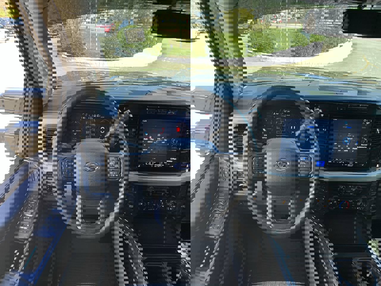 Used 2023 Ford F250 XLT w/ XLT Premium Package image 21