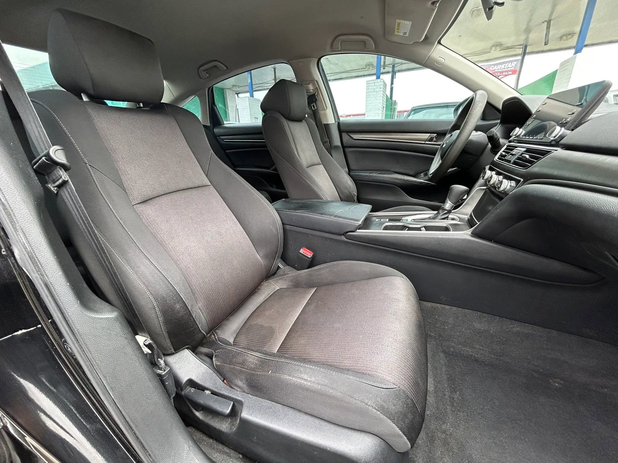 Used 2018 Honda Accord LX image 12
