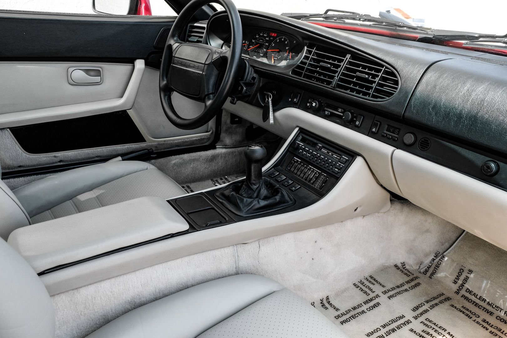 Used 1989 Porsche 944 Turbo RWD image 19